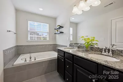 3327 Major Samuals Way, Charlotte, NC 28208 - Photo 17