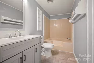 118 Aiken St, Forest City, NC 28043 - Photo 21