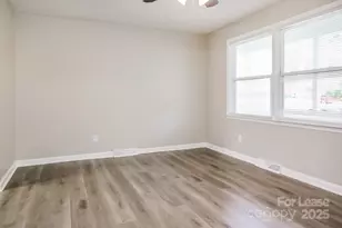 5520 The Plaza Rd, Charlotte, NC 28215 - Photo 7