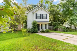 5541 Peachwood Dr, Charlotte, NC 28216 - Photo 1