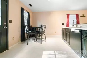 5541 Peachwood Dr, Charlotte, NC 28216 - Photo 9