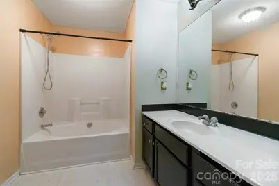 5541 Peachwood Drive, Charlotte, NC 28216 - Photo 15