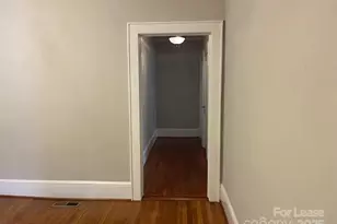 801 Hawthorne Ln, Charlotte, NC 28204 - Photo 19