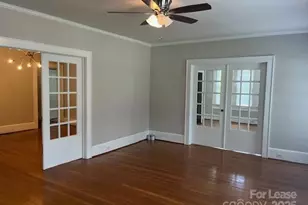 801 Hawthorne Ln, Charlotte, NC 28204 - Photo 15