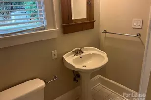 801 Hawthorne Ln, Charlotte, NC 28204 - Photo 27