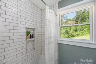 85 Dawn Ln, Canton, NC 28716 - Photo 19