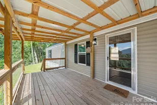 710 Greasy Creek Rd, Bakersville, NC 28705 - Photo 9