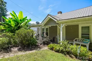 177 Dewey Ave, Canton, NC 28716 - Photo 3