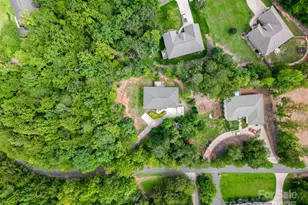 221 Dublin Ln, Columbus, NC 28722 - Photo 33