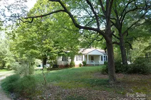 1007 Old Thompson Ave, Lancaster, SC 29720 - Photo 1