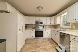 914 Ragin Ln, Rock Hill, SC 29732 - Photo 17