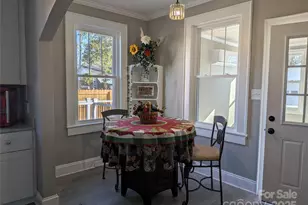 933 W Warren Street W, Shelby, NC 28150 - Photo 11