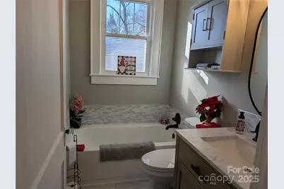 933 W Warren Street W #W, Shelby, NC 28150 - Photo 17