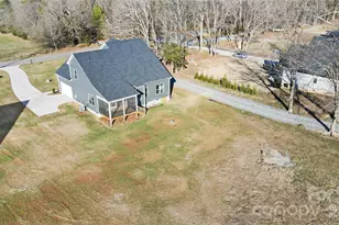 7513 Lancaster Hwy, Waxhaw, NC 28173 - Photo 11