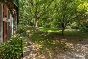 10 Beaverdam Knoll Rd, Asheville, NC 28804 - Photo 7