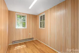 10 Beaverdam Knoll Rd, Asheville, NC 28804 - Photo 19