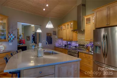 1024 Arrowhead Ridge Road, Spruce Pine, NC 28777 - Photo 19