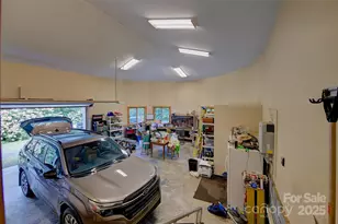 1024 Arrowhead Ridge Rd, Spruce Pine, NC 28777 - Photo 37