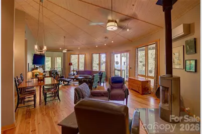 1024 Arrowhead Ridge Road, Spruce Pine, NC 28777 - Photo 13