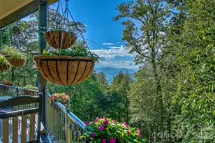 1024 Arrowhead Ridge Rd, Spruce Pine, NC 28777 - Photo 5