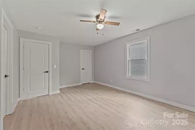 816 Miller Street, Gastonia, NC 28052 - Photo 9