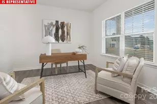 11301 Cardinal Crk Ave, Charlotte, NC 28215 - Photo 9