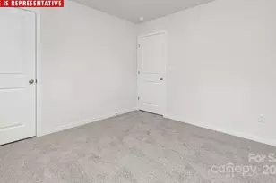 11301 Cardinal Crk Ave, Charlotte, NC 28215 - Photo 21