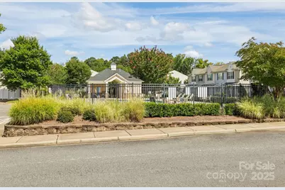 12720 Livengood Lane, Charlotte, NC 28269 - Photo 25