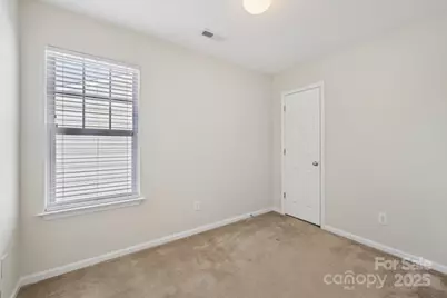 12720 Livengood Lane, Charlotte, NC 28269 - Photo 13