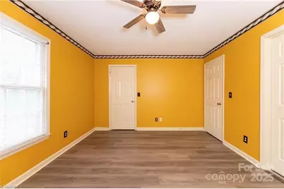 911 Shelby Drive #E, Greensboro, NC 27409 - Photo 25