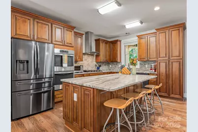 937 Monte Vista Road, Candler, NC 28715 - Photo 11