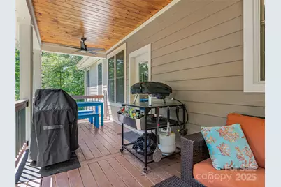 937 Monte Vista Road, Candler, NC 28715 - Photo 17