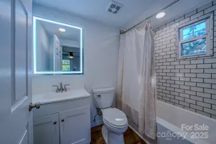 26 Center St, Candler, NC 28715 - Photo 15