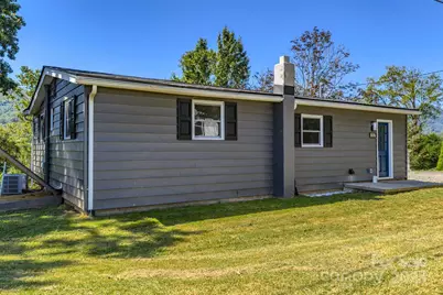 26 Center Street, Candler, NC 28715 - Photo 7