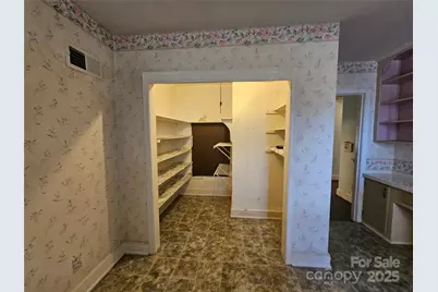 610 S Washington Street, Shelby, NC 28150 - Photo 13