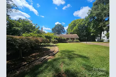 610 S Washington Street, Shelby, NC 28150 - Photo 1