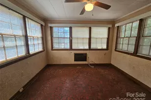 610 S Washington St, Shelby, NC 28150 - Photo 33