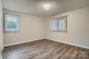 14617 Waterside Dr, Charlotte, NC 28278 - Photo 17