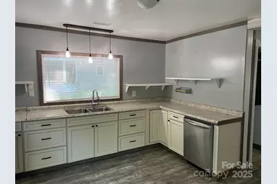 910 Gibbons Street, Gastonia, NC 28052 - Photo 5