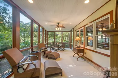 2240 E Cumming Woods Lane, Hendersonville, NC 28739 - Photo 3