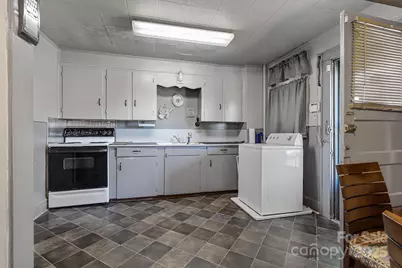 114 Norwood Drive, Charlotte, NC 28208 - Photo 9