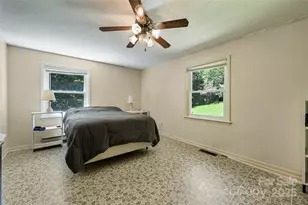 371 Heatherly Heights Rd, Saluda, NC 28773 - Photo 23