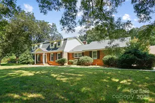 9551 Hitchgate Dr, Mint Hill, NC 28227 - Photo 5