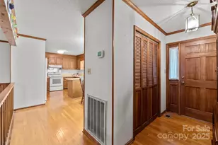 310 Oakwood Dr, Mount Holly, NC 28120 - Photo 7