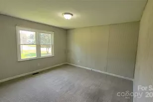 4841 Greenwood Dr, Gastonia, NC 28052 - Photo 33