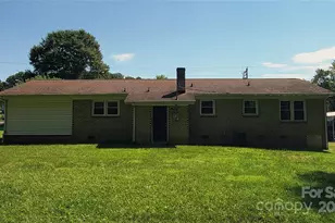 4841 Greenwood Dr, Gastonia, NC 28052 - Photo 17