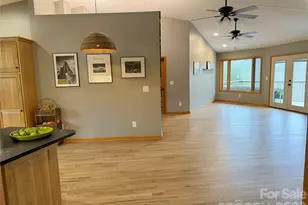 939 Morgan Hill Rd, Black Mountain, NC 28711 - Photo 7