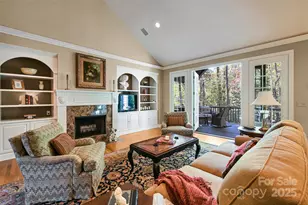 60 S Kuykendall Ct, Hendersonville, NC 28739 - Photo 7