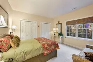 60 S Kuykendall Ct, Hendersonville, NC 28739 - Photo 37