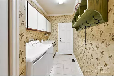 60 S Kuykendall Court, Hendersonville, NC 28739 - Photo 33